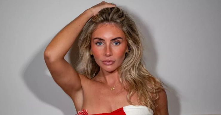 Bonnie Blue Banned from OnlyFans After ‘Petting Zoo’ Glass Box Stunt Sparks Outrage